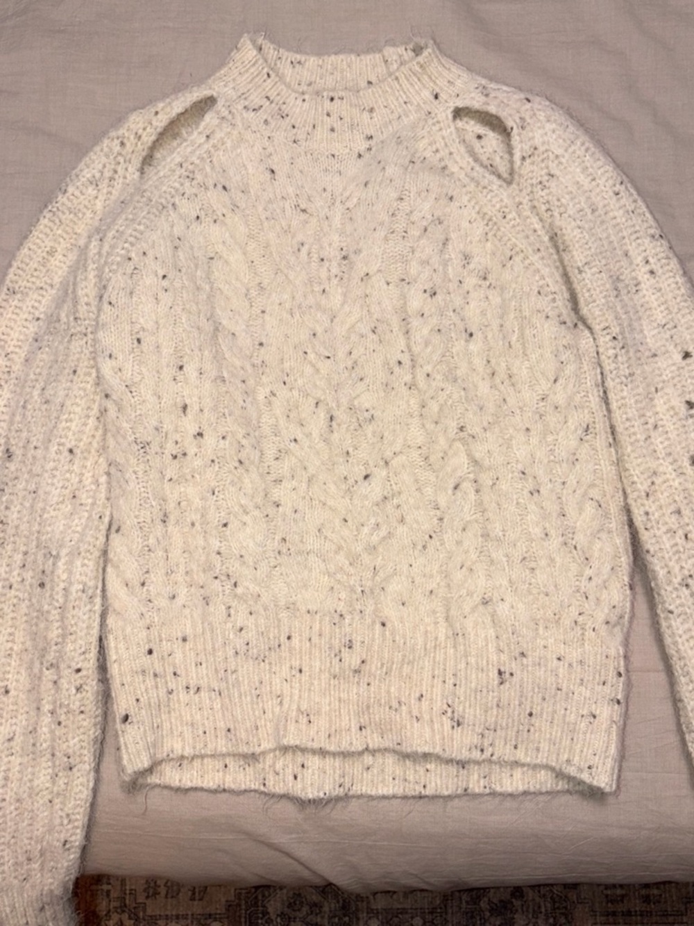 ASTR Women's Cozy Chunky Cable-Knit Women's Sweater - Cream Speckled size small